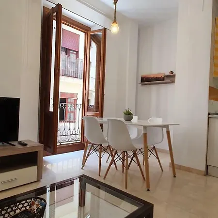 Apartamento Colcha 6 דירה *